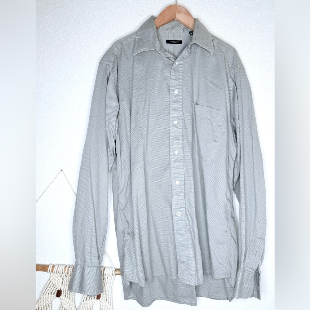 Burberry London Shirt Casual Collared Dress Button Down Gray Long Sleeved mens